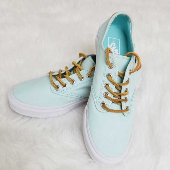 Van's mint green leather accents 8.5 - Picture 6 of 7